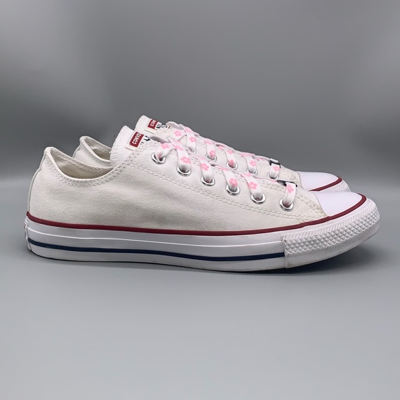 Converse Shoes - Converse Chuck Taylor All Star Low Top Women's Sneakers - Size 9